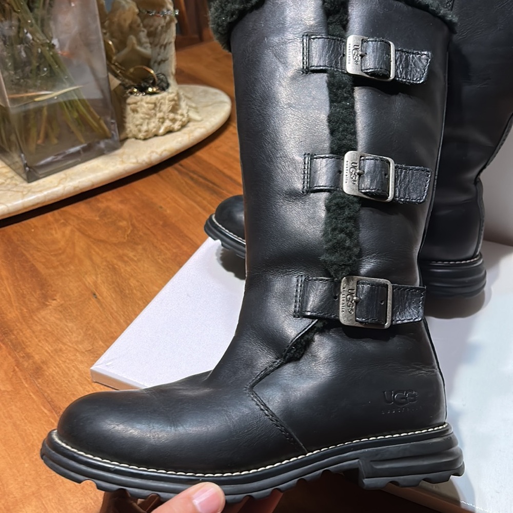 Ugg Boots Size 5 - image 2